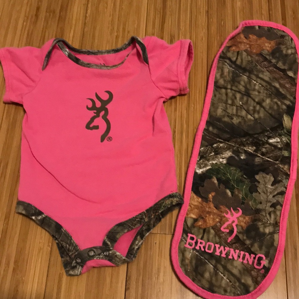 Browning Camo Onesie 3 Month and Burp Rag